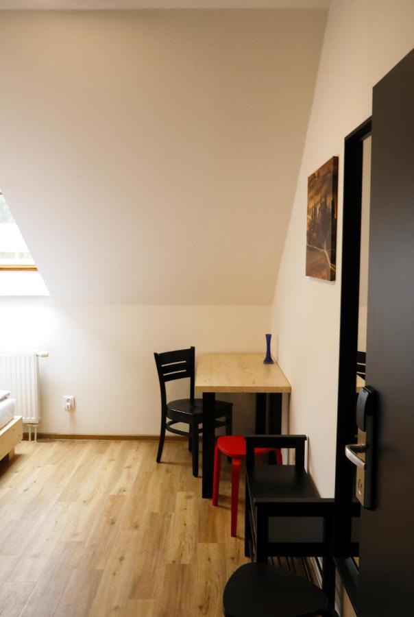Penzion&Pizzerie U Massima Vyškov Exteriör bild