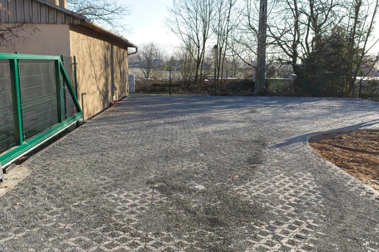 Penzion&Pizzerie U Massima Vyškov Exteriör bild
